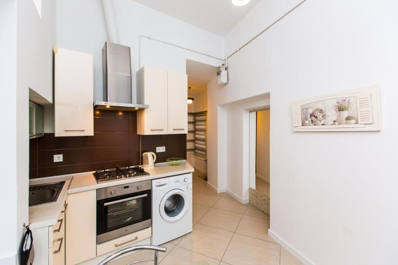 Miamo Apart Гнатюка 18 Lvov Exteriér fotografie