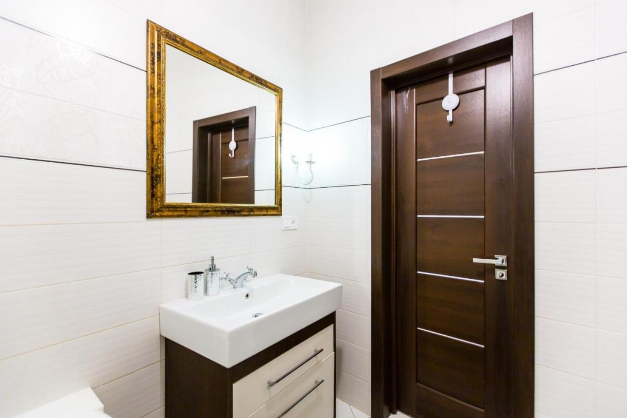 Miamo Apart Гнатюка 18 Lvov Exteriér fotografie